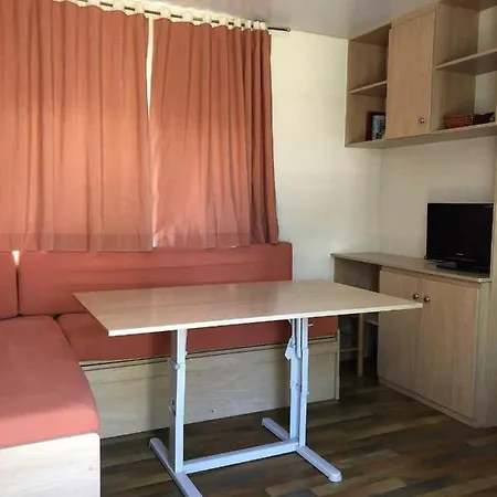 Camping Parque Tropical 에스테포나