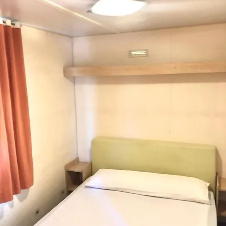 营地 Camping Parque Tropical *